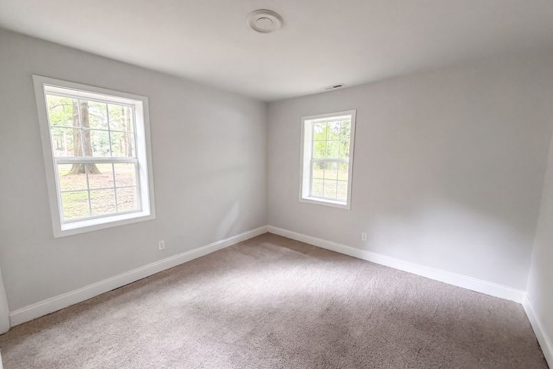 Photo 12 of 19 of 4800 Leonard Ave, Henrico, VA