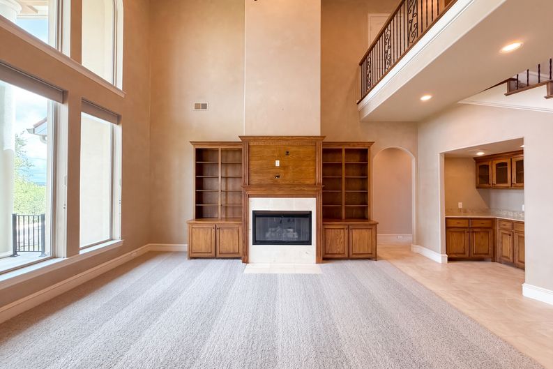 Photo 7 of 25 of 1119 Mallard Pointe Dr, Cedar Hill, TX