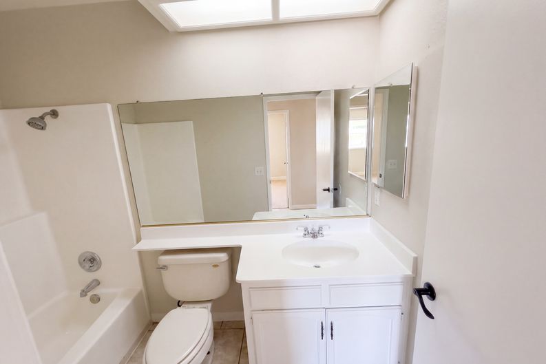 Photo 15 of 25 of 2796 Shiells Ave, Jurupa Valley, CA
