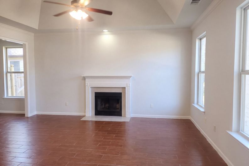 Photo 3 of 15 of 4233 Sierra Way, Gardendale, AL