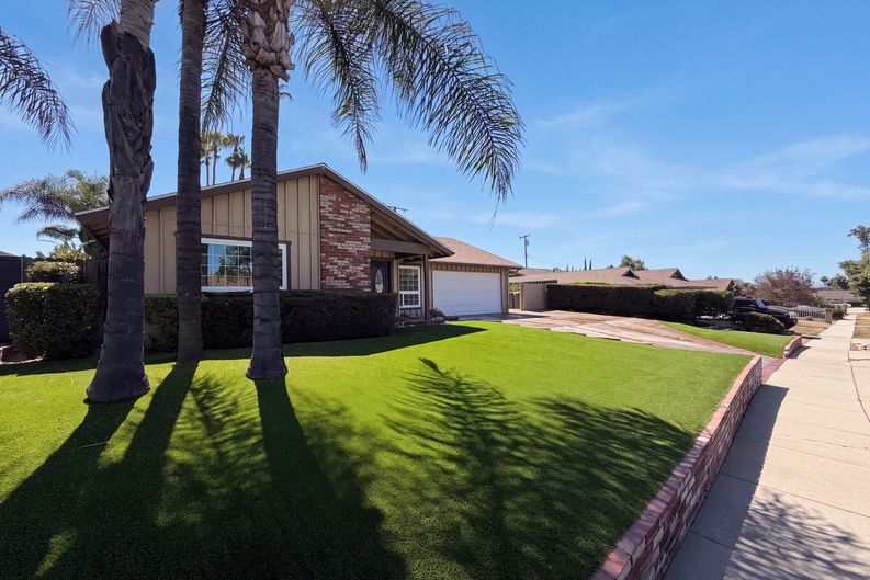 Photo 24 of 26 of 648 Brentwood Ave, Upland, CA