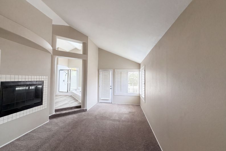 Photo 10 of 22 of 39676 Ridgedale Dr, Murrieta, CA