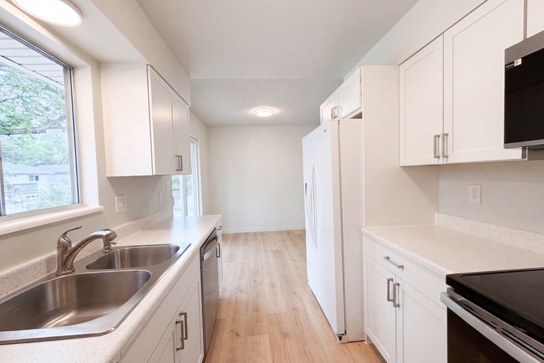 Photo 11 of 47 of 7715 4th St, Wellington, CO