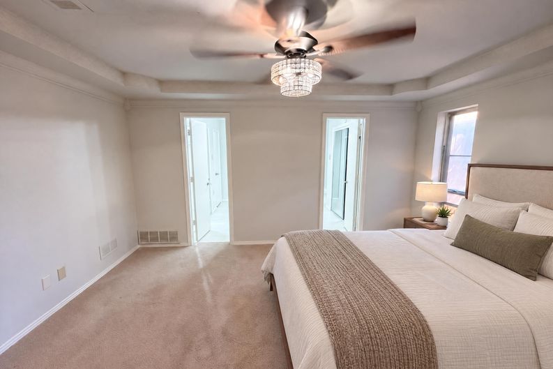Photo 4 of 24 of 2105 J J Pearce Dr, Richardson, TX