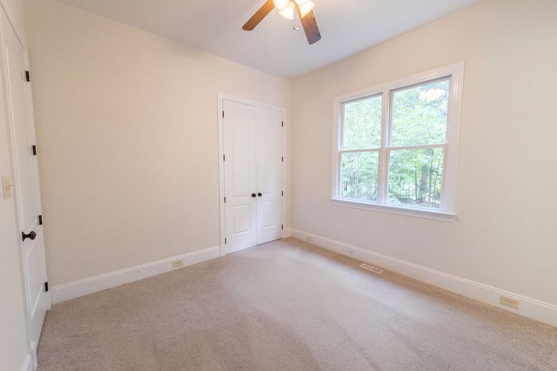 Photo 26 of 42 of 3027 Krogen Ct, Creedmoor, NC