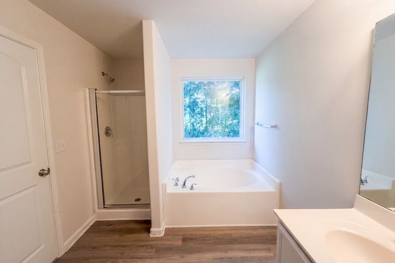 Photo 8 of 21 of 1131 Langston Dr, Greensboro, NC