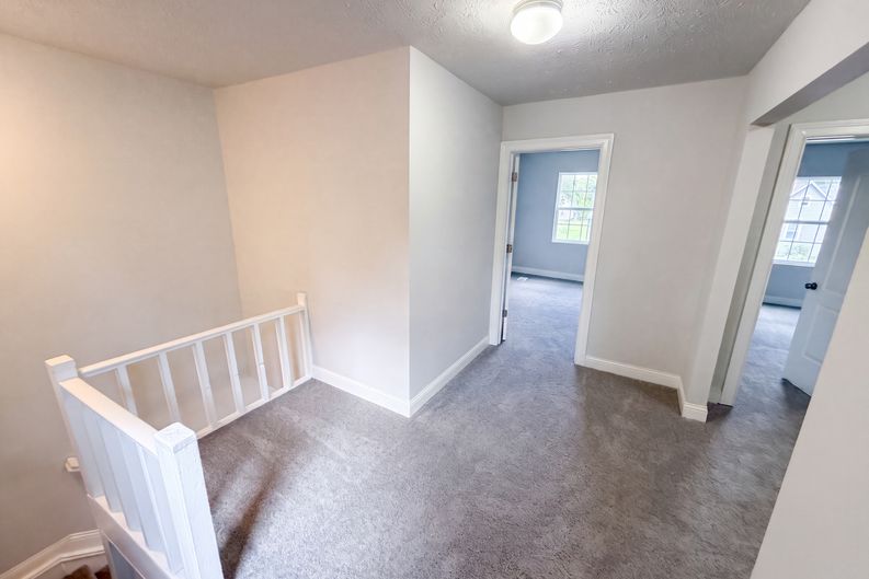 Photo 16 of 21 of 2615 Boulevard Pl, Indianapolis, IN