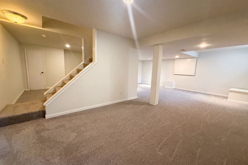 Photo 33 of 51 of 7966 Lazelle Woods Dr, Westerville, OH
