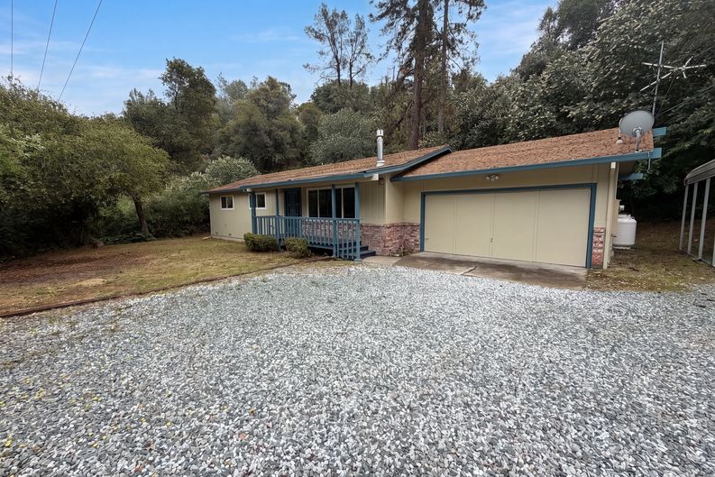 Photo 24 of 30 of 862 Grice Ln, Placerville, CA
