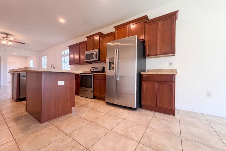 Photo 34 of 47 of 1416 Hickory View Cir, Parrish, FL
