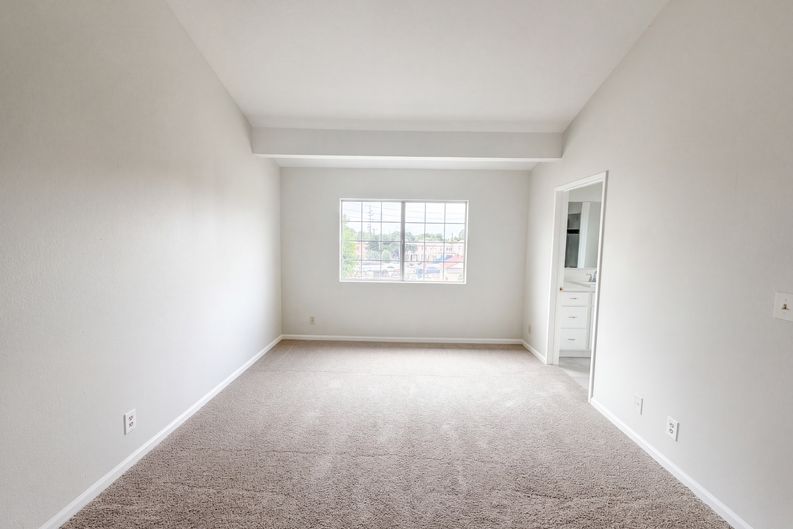 Photo 4 of 25 of 12032 Orange St, Norwalk, CA