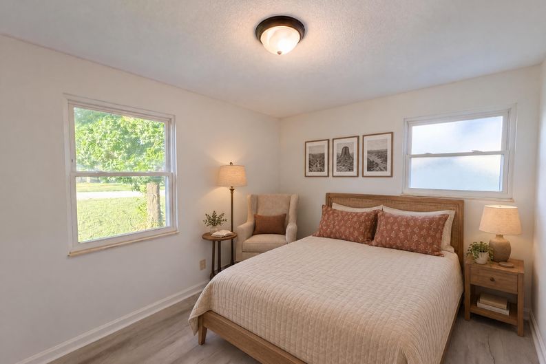 Photo 4 of 27 of 7301 Meadowbrook Cir, Knoxville, TN