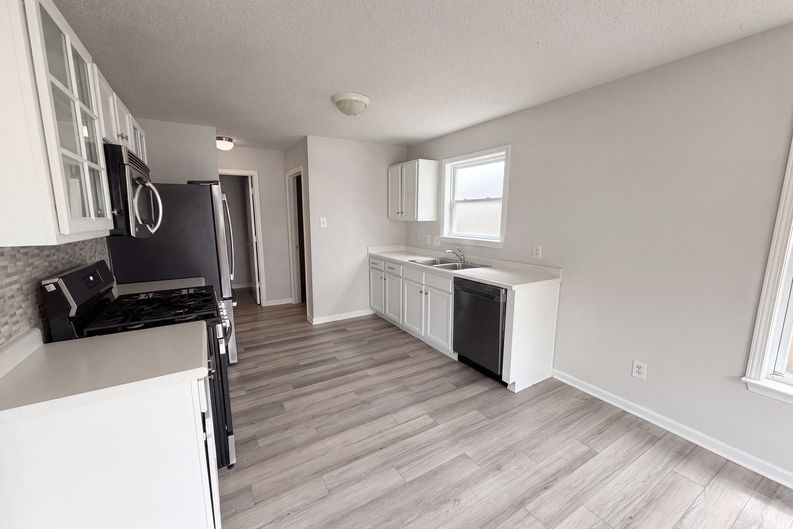 Photo 6 of 23 of 4468 Norfleet St, Concord, NC