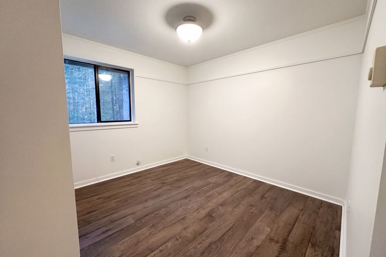 Photo 17 of 44 of 7423 Ebbert Dr SE, Port Orchard, WA