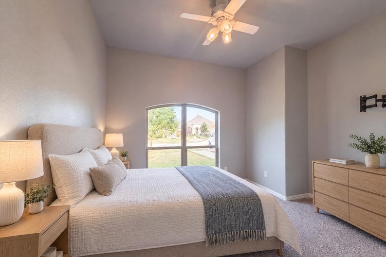 Photo 14 of 20 of 3712 Magnolia Ct, Denison, TX