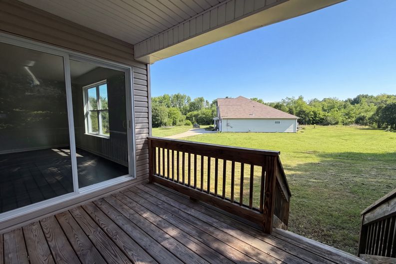 Photo 15 of 16 of 504 Welshcrest Ct, Antioch, TN