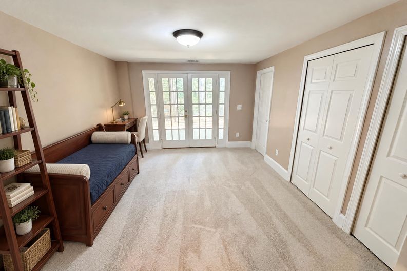 Photo 7 of 58 of 984 Forest Pond Ct, Marietta, GA