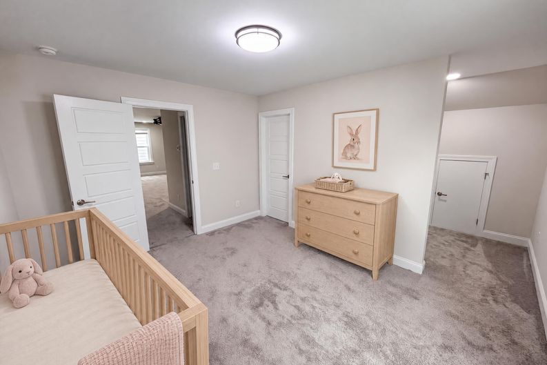 Photo 22 of 36 of 6109 Balham Ct, Charlotte, NC