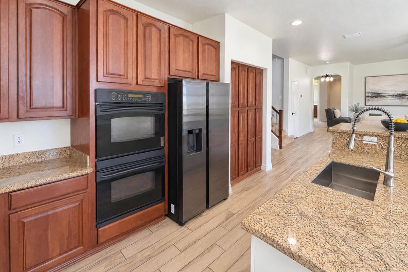 Photo 12 of 39 of 4415 W Paseo Way, Laveen, AZ