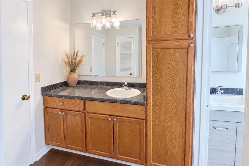 Photo 9 of 20 of 681 John Ward Rd SW, Marietta, GA