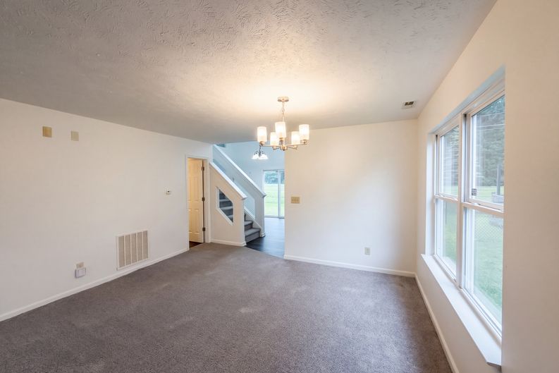 Photo 7 of 29 of 8351 Exton Rd, Indianapolis, IN