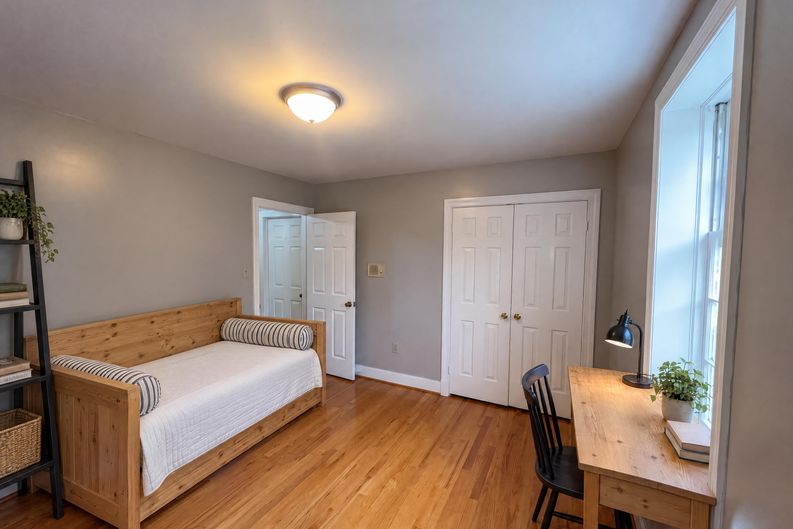 Photo 6 of 29 of 1600 Donora Ct, Henrico, VA