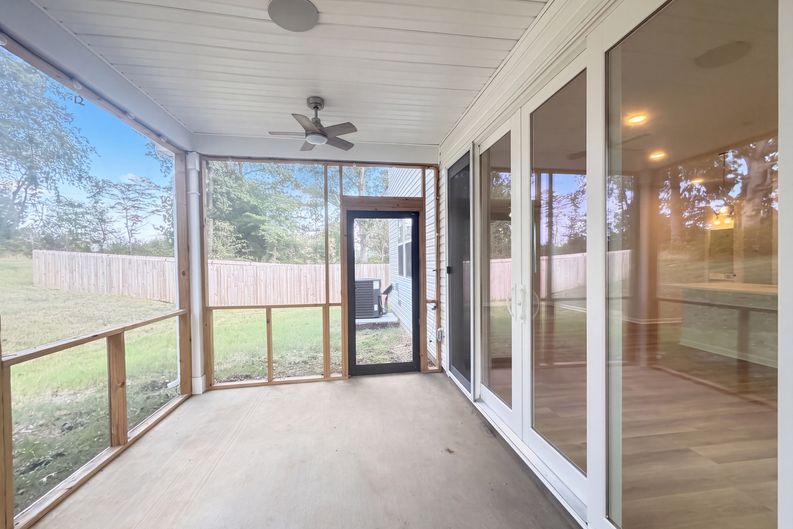 Photo 15 of 19 of 133 Timber Crest Trl, White Bluff, TN