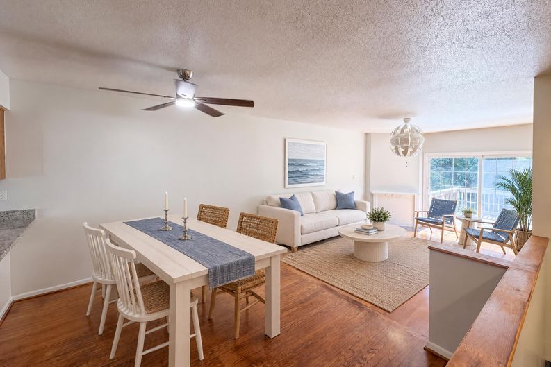 Photo 3 of 17 of 704 Green Ridge Dr, Raleigh, NC