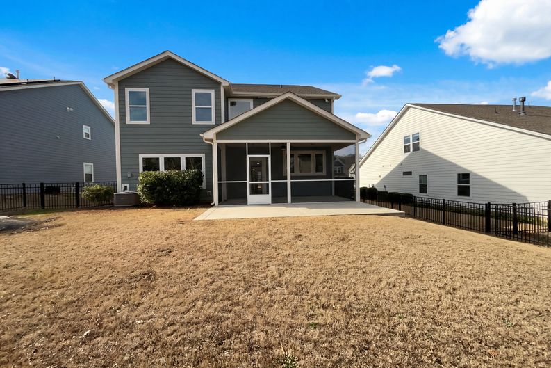 Photo 5 of 18 of 2693 Watergarden St, York, SC