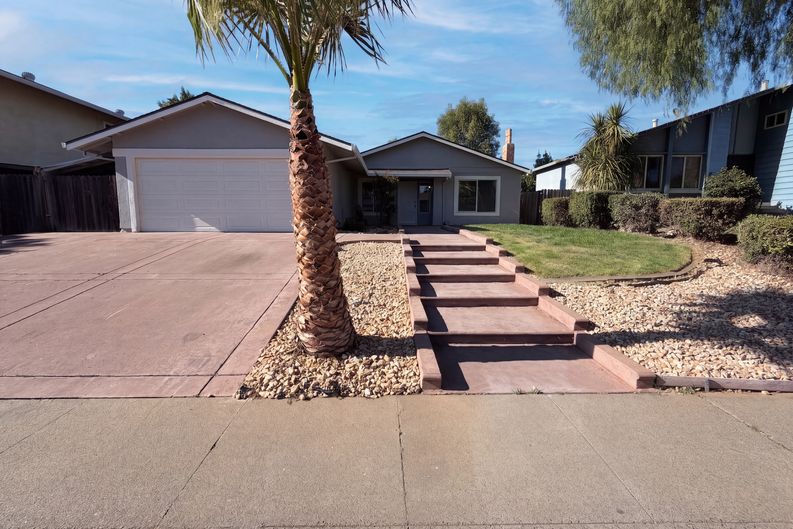 Photo 22 of 28 of 9149 Starina Way, Sacramento, CA