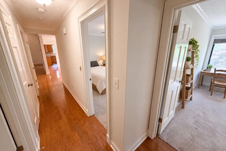Photo 36 of 53 of 4958 Scotts Creek Trl, Peachtree Corners, GA