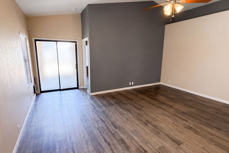 Photo 11 of 27 of 8928 W Cherry Hills Dr, Peoria, AZ