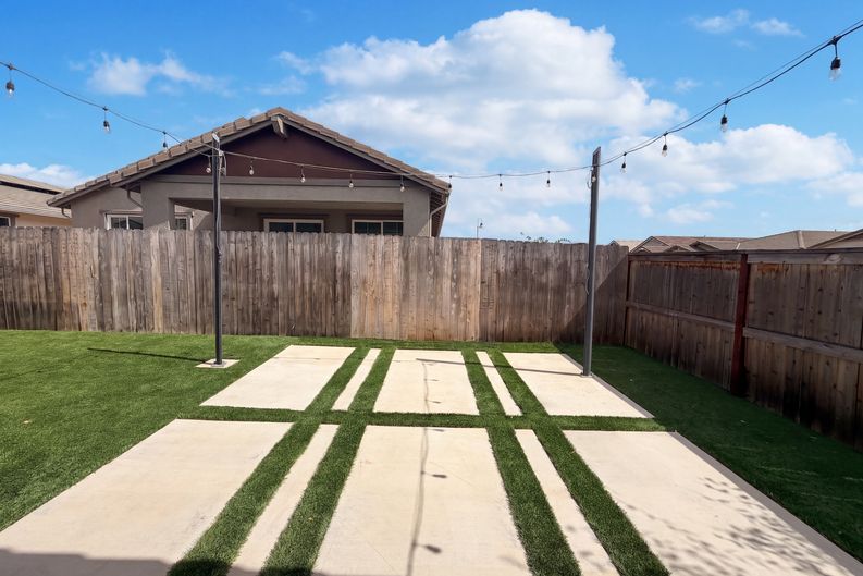 Photo 26 of 29 of 4176 Gossamer St, Roseville, CA