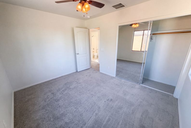 Photo 15 of 29 of 2856 E Megan St, Gilbert, AZ
