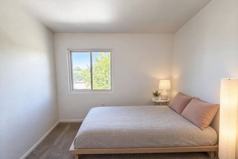 Photo 13 of 29 of 7190 Pine Hills Way, Littleton, CO