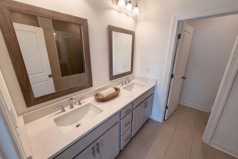 Photo 21 of 35 of 415 Olmstead Way, Alpharetta, GA