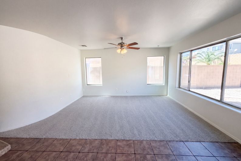 Photo 8 of 30 of 25798 W Hilton Ave, Buckeye, AZ