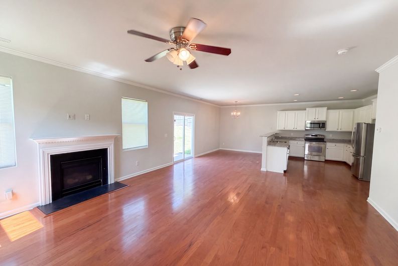 Photo 3 of 16 of 1317 Hosmer Ct, Wake Forest, NC