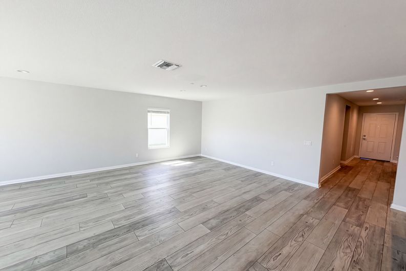 Photo 12 of 23 of 26666 Dash Dr, Menifee, CA