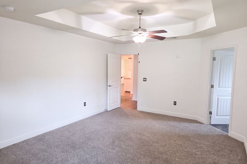 Photo 4 of 22 of 3054 Grady Tolbert Rd, Navarre, FL