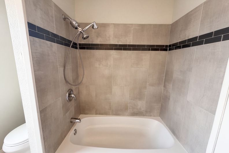 Photo 19 of 25 of 12032 Orange St, Norwalk, CA