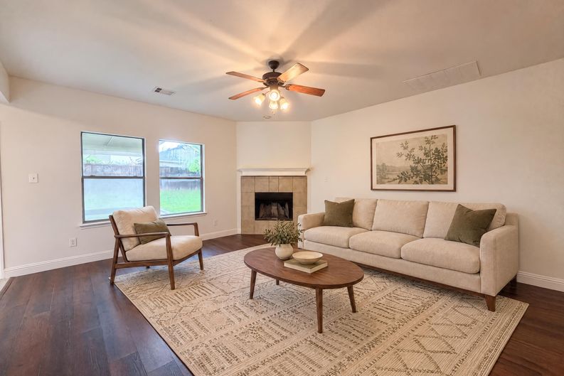 Photo 9 of 30 of 2014 Tanur Cascade Dr, Anna, TX