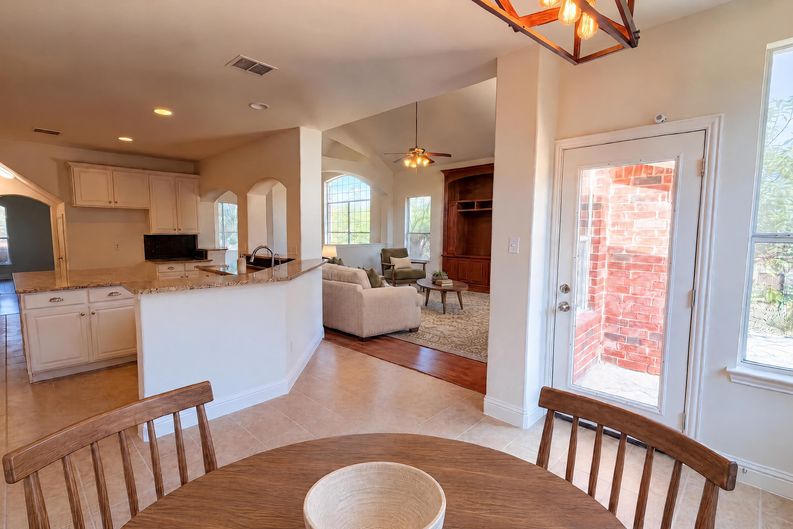 Photo 11 of 24 of 2446 Chesterfield Rd, Garland, TX