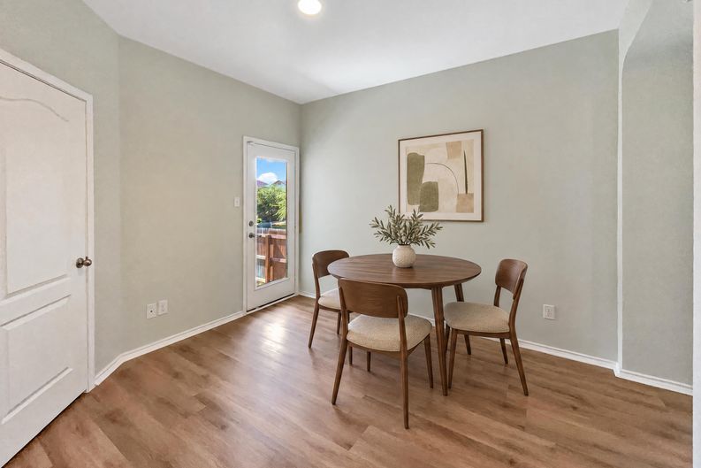 Photo 10 of 20 of 8403 Brazos Pt, San Antonio, TX