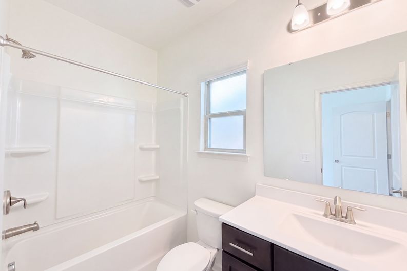 Photo 11 of 21 of 9431 Ainslie Downs St, Charlotte, NC