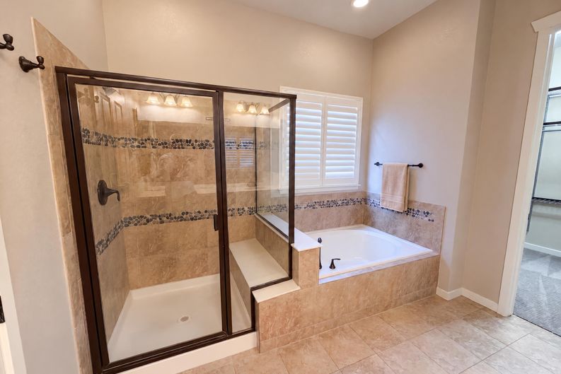 Photo 24 of 40 of 14928 Nighthawk Ln, Broomfield, CO
