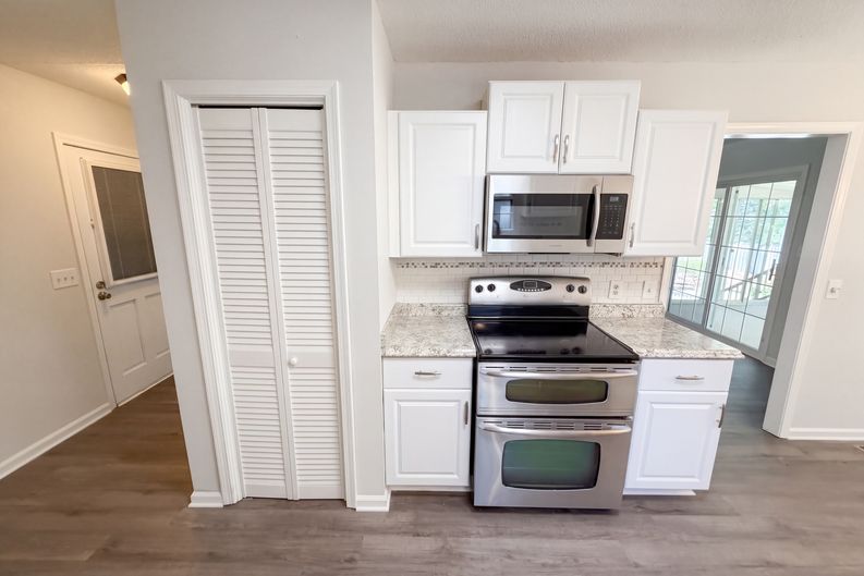 Photo 8 of 24 of 148 Whitwood Cir, Columbia, SC