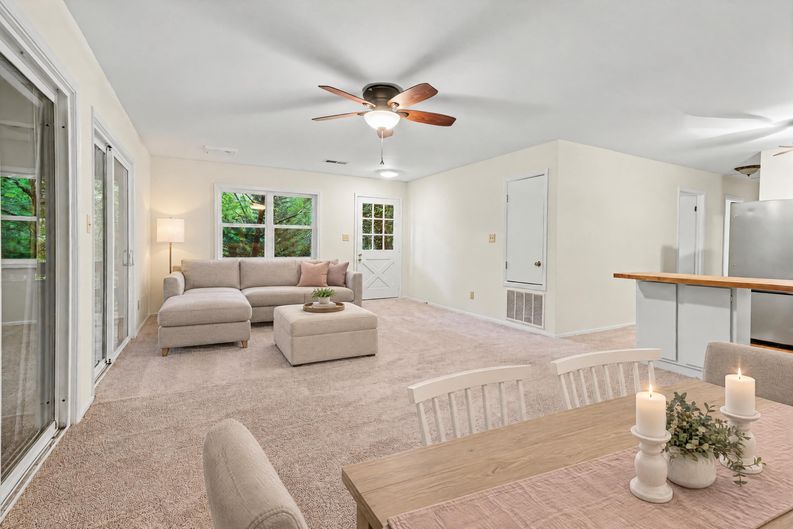 Photo 3 of 17 of 784 Beaver Lake Dr, Ellijay, GA