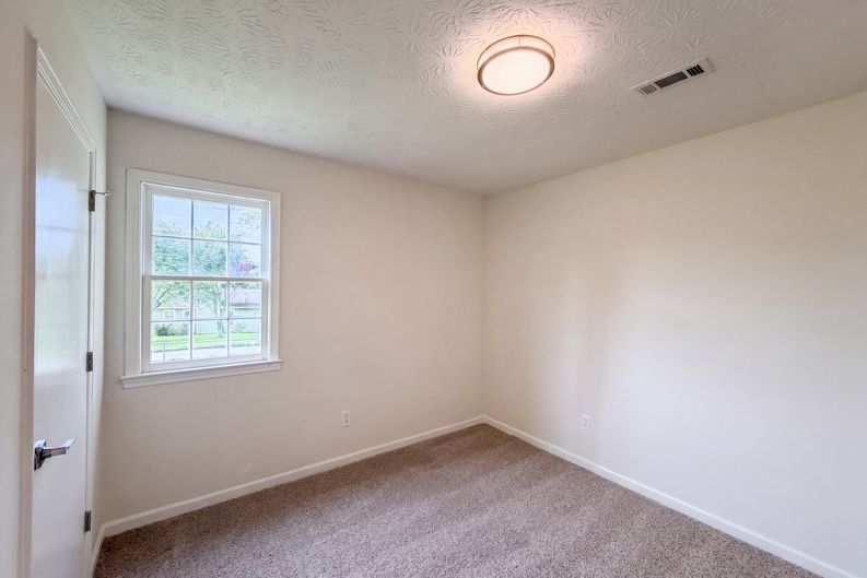 Photo 20 of 25 of 6120 Dorchester Dr, Rex, GA