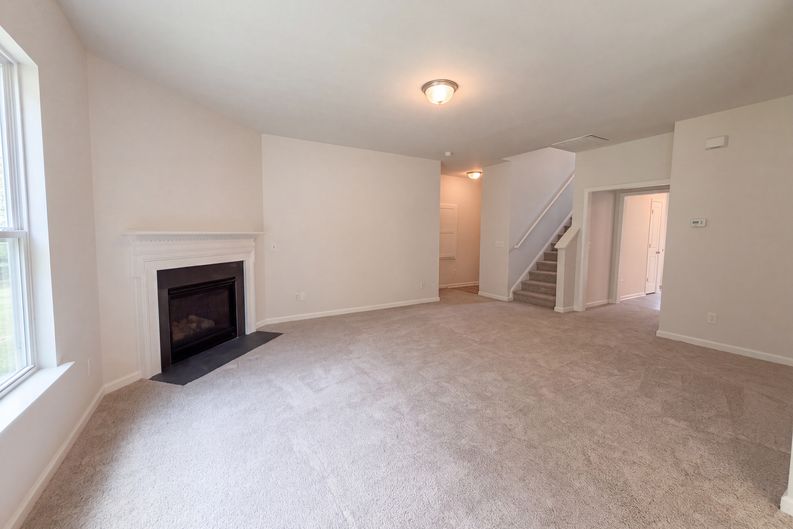 Photo 11 of 28 of 407 Westmoreland Rd, Columbia, SC